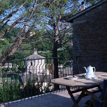 아파트 Casa Del Sole, Tra Arte E Natura, House Of The Sun, Between Art And Nature 페르기네 발수가나