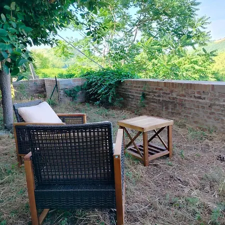 Casa Del Sole, Tra Arte E Natura, House Of The Sun, Between Art And Nature Pergola