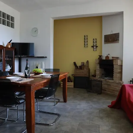 Casa Del Sole, Tra Arte E Natura, House Of The Sun, Between Art And Nature * Pergola