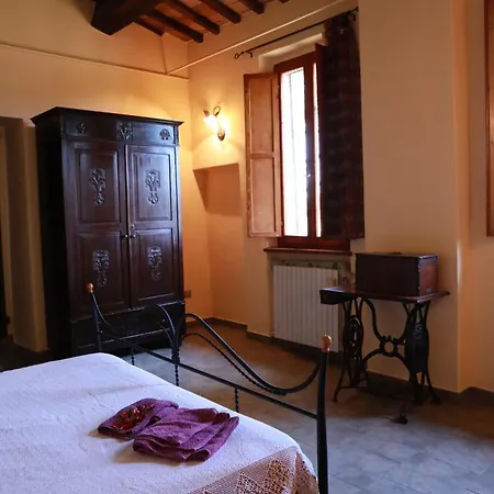 Casa Del Sole, Tra Arte E Natura, House Of The Sun, Between Art And Nature *